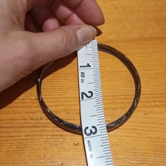 Vintage Silver tone etched Spangled bracelet - Picture 8 of 8